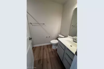 4045 N Steels Circle, Cuyahoga Falls, OH 44224 - Photo 18