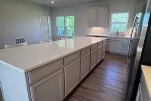 4045 N Steels Cir, Cuyahoga Falls, OH 44224 - Photo 4