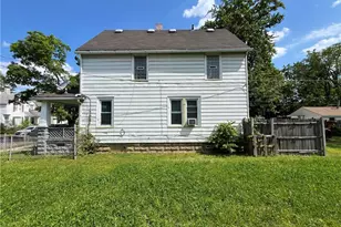 2135 W 96th St, Loveland, OH 44102 - Photo 4
