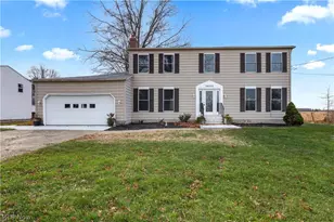 34725 Capel Rd, Columbia Station, OH 44028 - Photo 2
