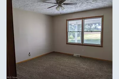 13096 Smith Road, Wellington, OH 44090 - Photo 14