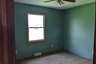 13096 Smith Rd, Wellington, OH 44090 - Photo 12