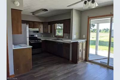 13096 Smith Road, Wellington, OH 44090 - Photo 8