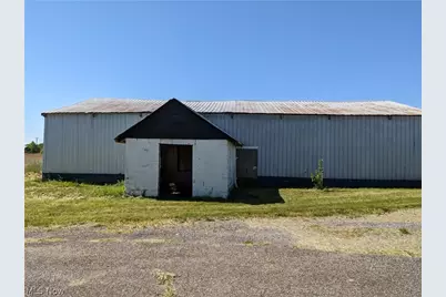 13096 Smith Road, Wellington, OH 44090 - Photo 6