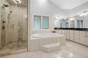 11565 Robin Wood Ln, Chagrin Falls, OH 44023 - Photo 18
