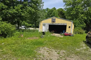 348 Fox Lake Rd, Wooster, OH 44691 - Photo 2
