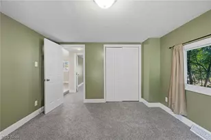 815 E Cassell Ave, Barberton, OH 44203 - Photo 24