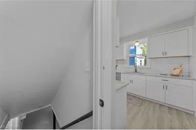 650 S Sunset View Drive, Akron, OH 44320 - Photo 26