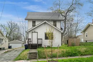 625 Wyandot Ave, Akron, OH 44305 - Photo 2