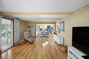 2438 Lyndon Dr, Green, OH 44685 - Photo 14