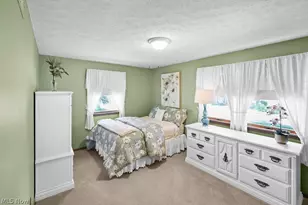 2438 Lyndon Dr, Green, OH 44685 - Photo 24
