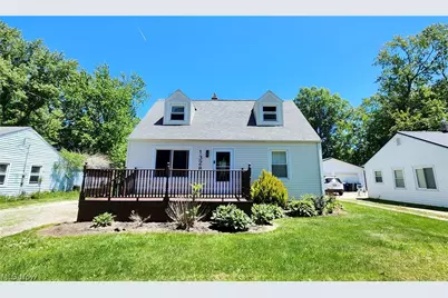 1328 Myrtle Avenue, Ashtabula, OH 44004 - Photo 1