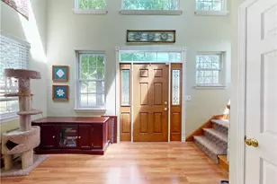 33430 Pettibone Rd, Solon, OH 44139 - Photo 2