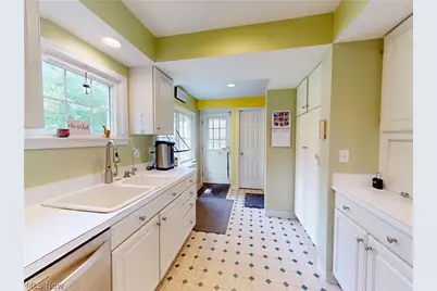 33430 Pettibone Road, Solon, OH 44139 - Photo 10