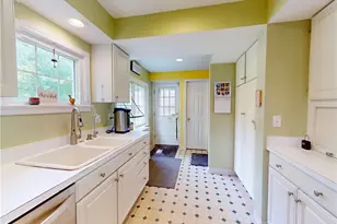 33430 Pettibone Rd, Solon, OH 44139 - Photo 10