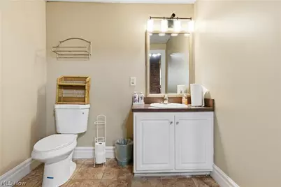 3348 St Clair Avenue NE, Loveland, OH 44114 - Photo 30