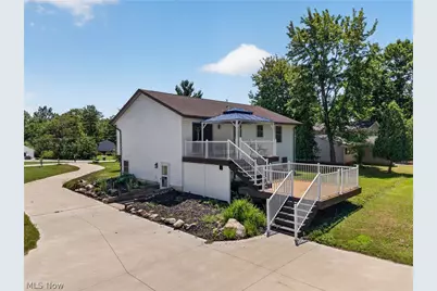 10142 Hillcrest Road, Kirtland, OH 44094 - Photo 44
