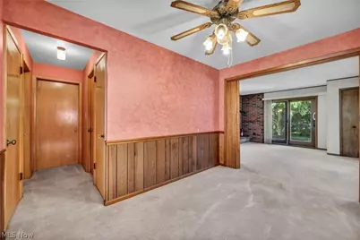 2218 Larchmont Drive, Wickliffe, OH 44092 - Photo 6