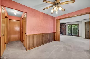 2218 Larchmont Dr, Wickliffe, OH 44092 - Photo 6