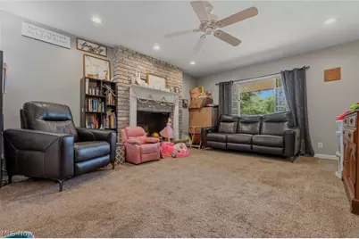 544 Homestead Drive, Williamstown, WV 26187 - Photo 12