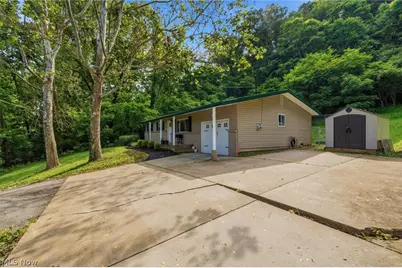 544 Homestead Drive, Williamstown, WV 26187 - Photo 30