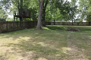 812 Blackfeet Trail, Macedonia, OH 44056 - Photo 32