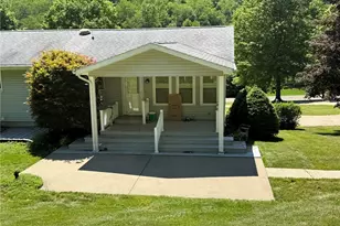 4223 Blacksnake Hill Rd NE, Dover, OH 44622 - Photo 8