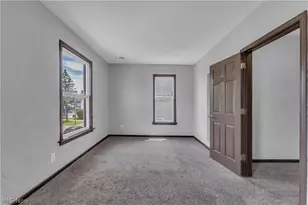 812 Lovett Pl, Lorain, OH 44052 - Photo 10