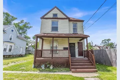 812 Lovett Place #UP, Lorain, OH 44052 - Photo 1