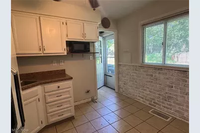 4393 Fairway Drive, Loveland, OH 44135 - Photo 6