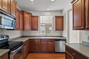 38435 Revere Dr, North Ridgeville, OH 44039 - Photo 8