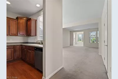 38435 Revere Drive, North Ridgeville, OH 44039 - Photo 6