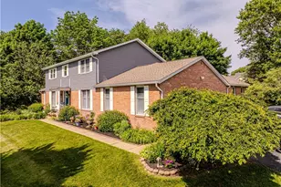 2337 Reno Dr, Louisville, OH 44641 - Photo 2
