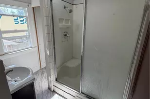 383 E Tallmadge Ave, Akron, OH 44310 - Photo 6