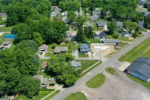 17500 Lundys Ln, Lake Milton, OH 44429 - Photo 36