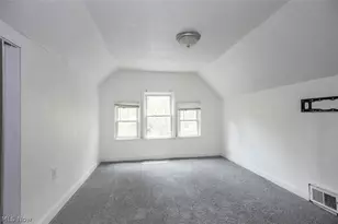 9421 Parkview Ave, Loveland, OH 44104 - Photo 32
