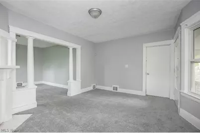 9421 Parkview Avenue, Loveland, OH 44104 - Photo 18