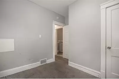 9421 Parkview Avenue, Loveland, OH 44104 - Photo 16