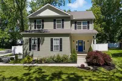 3675 Washington Park Boulevard, Newburgh Heights, OH 44105 - Photo 1