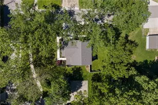 3675 Washington Park Blvd, Newburgh Heights, OH 44105 - Photo 44