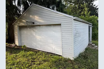 782 Hill Street, Coshocton, OH 43812 - Photo 24