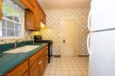 137 W 2nd Street, Perrysville, OH 44864 - Photo 14