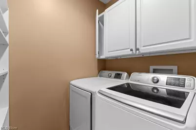 107 Broad Street, St Clairsville, OH 43950 - Photo 24