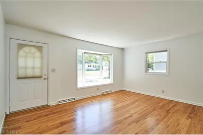 1056 Endicott Drive, Akron, OH 44313 - Photo 12