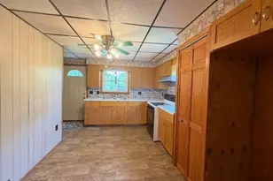 410 Broadway St, Bowerston, OH 44695 - Photo 6