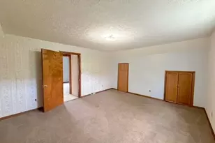 410 Broadway St, Bowerston, OH 44695 - Photo 12