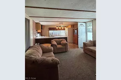 4287 Manchester Avenue NW #7, North Lawrence, OH 44666 - Photo 2