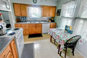 242 Cedar Rd, Richmond, OH 43944 - Photo 6