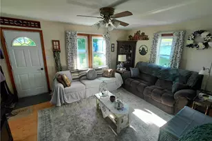 242 Cedar Rd, Richmond, OH 43944 - Photo 4