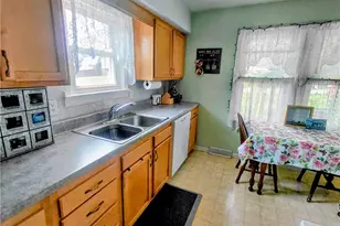 242 Cedar Rd, Richmond, OH 43944 - Photo 10